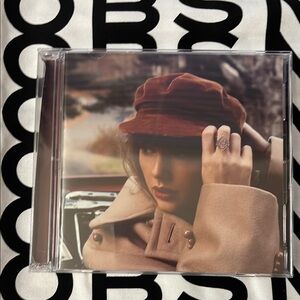 Taylor Swift Red cd!!